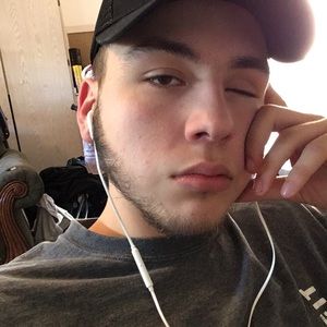 Meet your Posher, Roberto